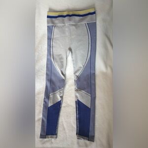 Women’s thick Fabletic leggings